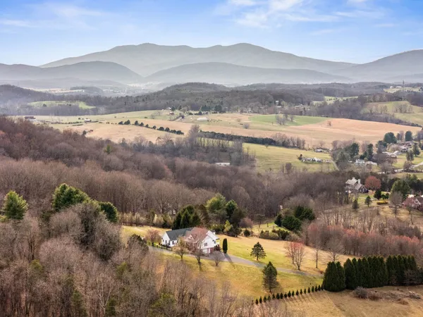 $748,900 | 173 Eastwood Drive, Staunton, VA 24401