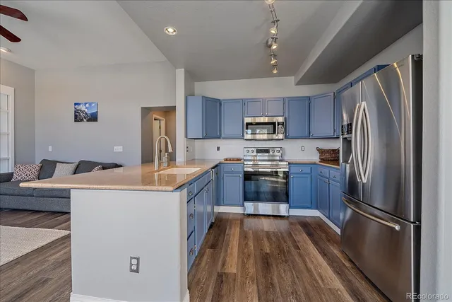 $895,000 | 722 Calgary Way, Golden, CO 80401