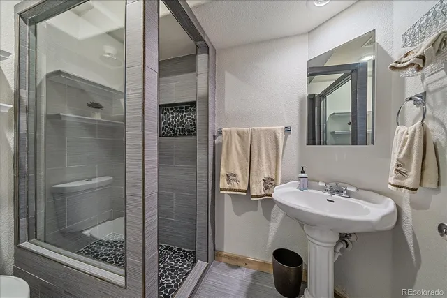 $895,000 | 722 Calgary Way, Golden, CO 80401