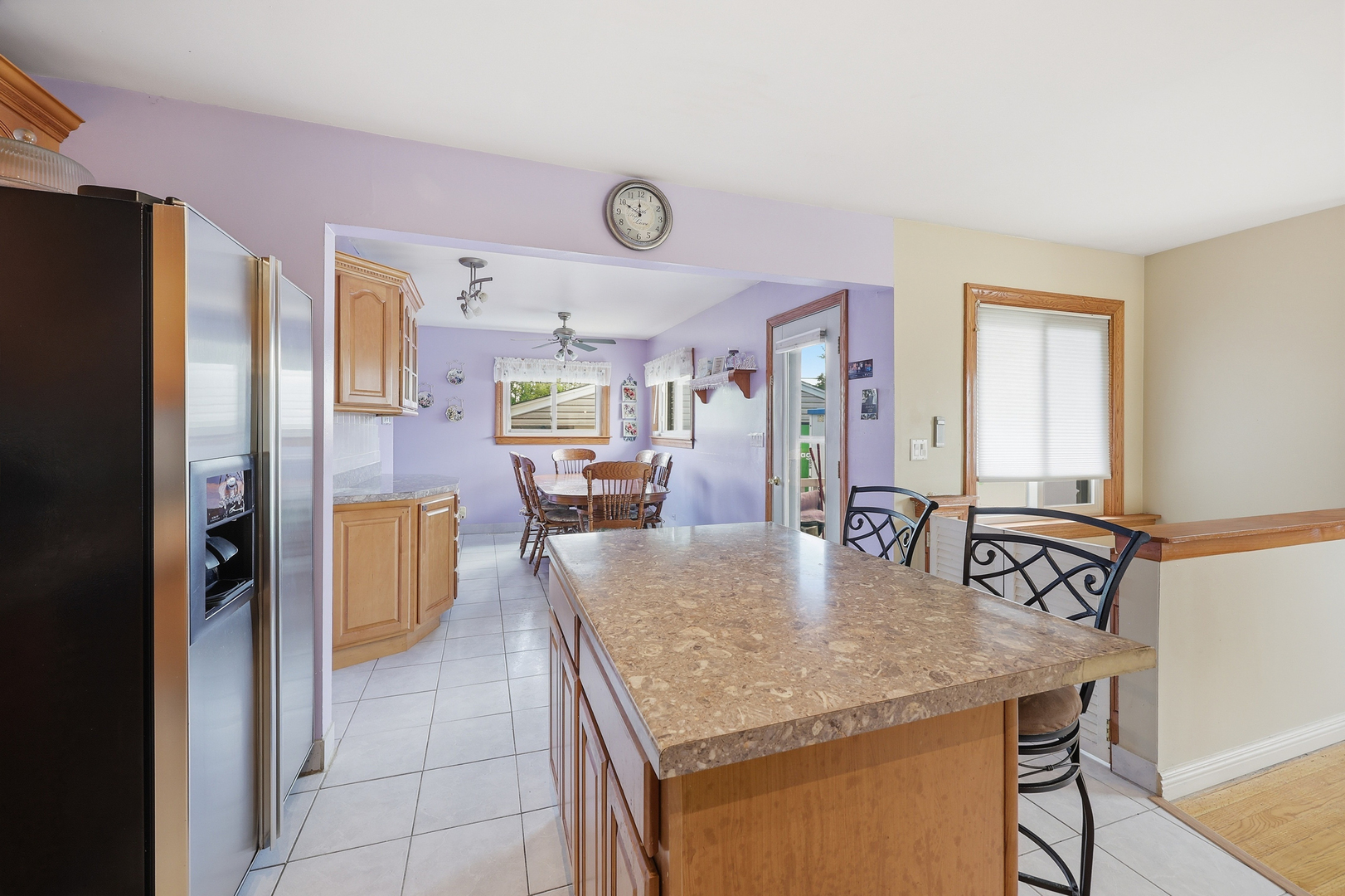 329 East Myrick Avenue Addison, IL 60101 - Photo 6 of 30