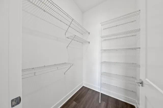 $3,750 | 121 34th Street, Unit 303, Union City, NJ 07087