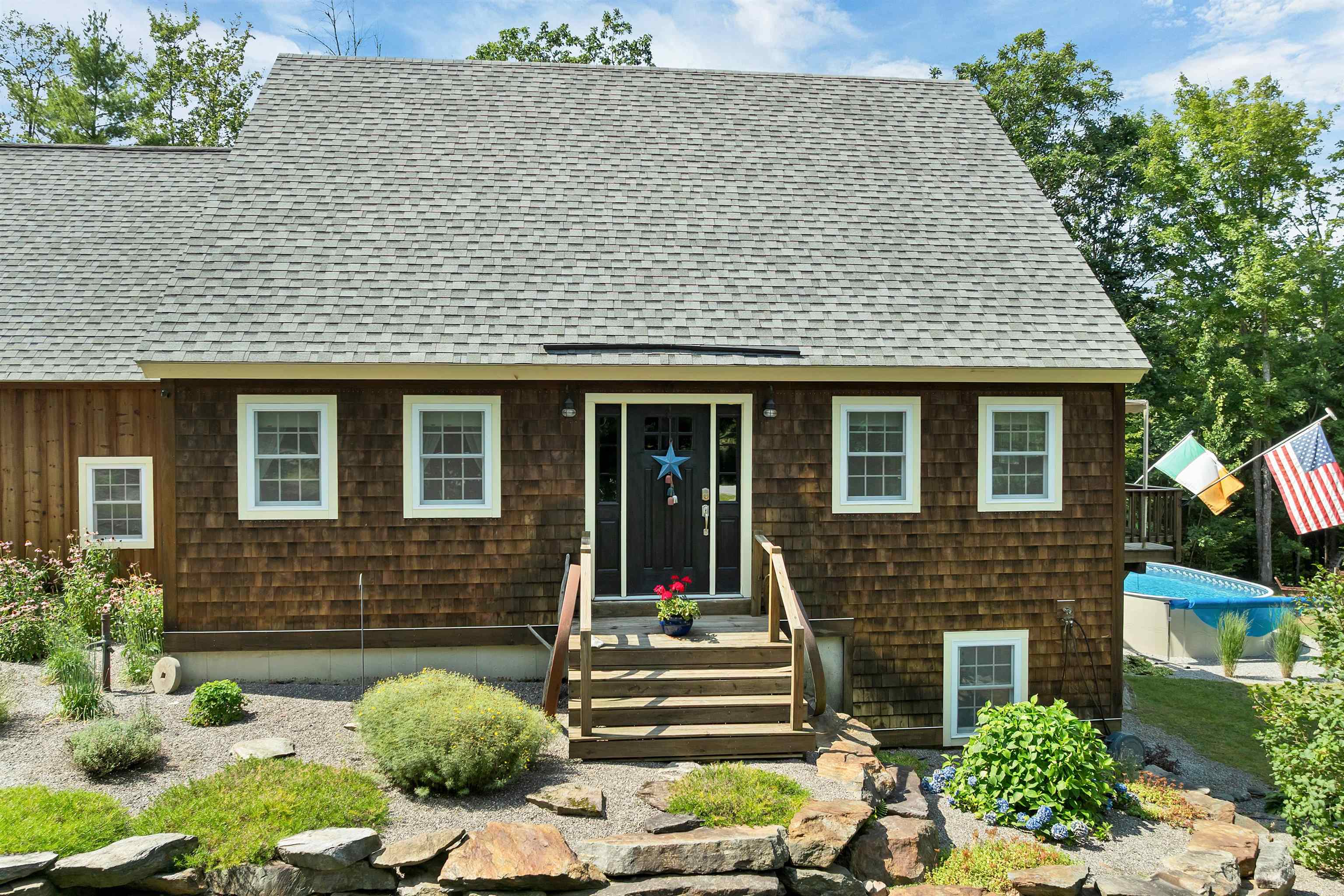 16 Valley View Road Hebron, NH 03241 - Photo 6 of 58 Gallery Image 6