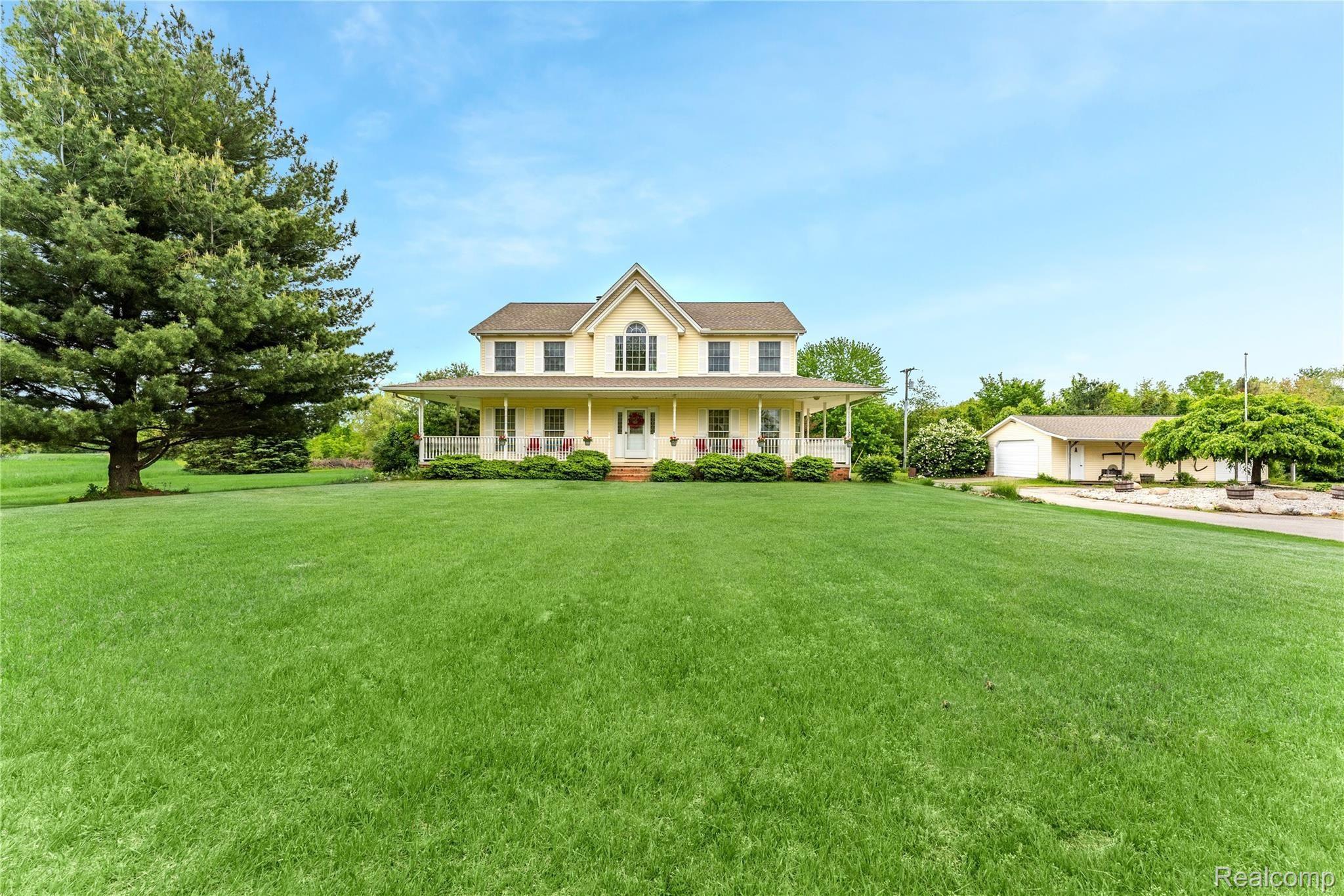 8570 Exeter Road Carleton, MI 48117 - Photo 1 of 40 0002.jpg