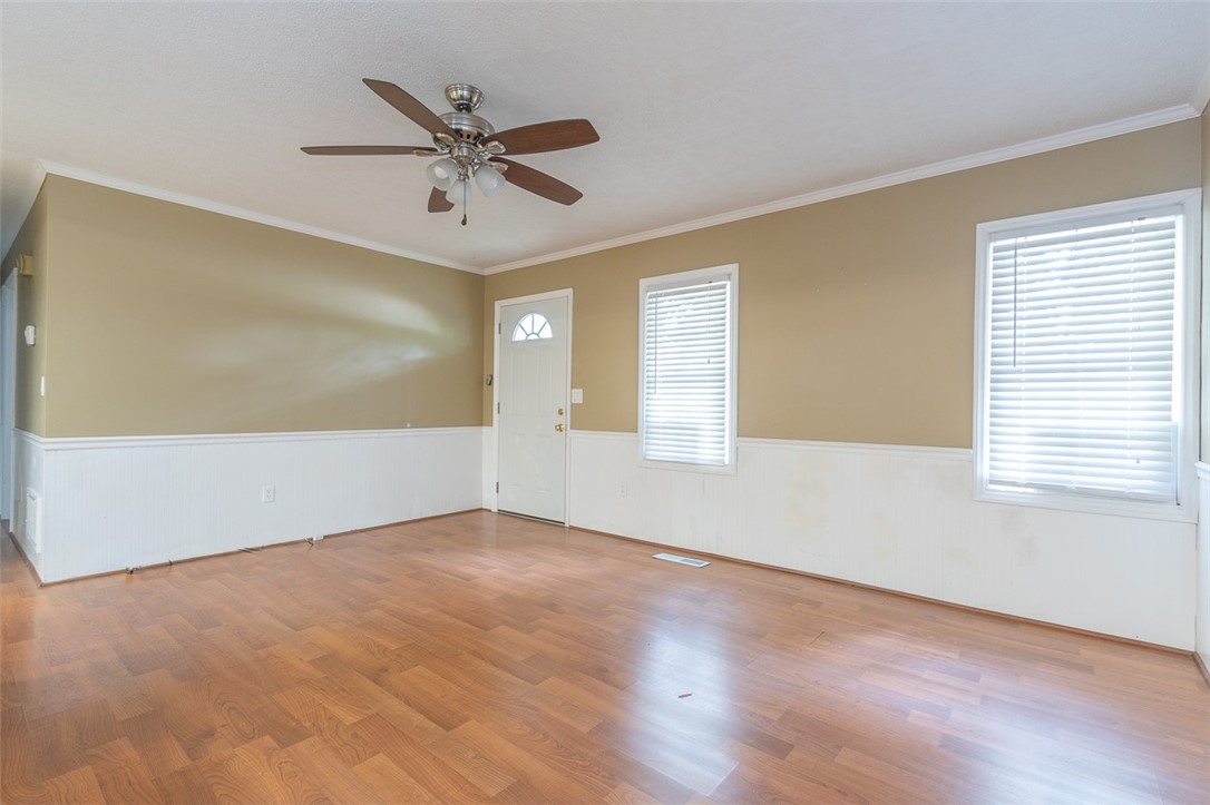 401 Fox Valley Road Anderson, SC 29621 - Photo 3 of 28