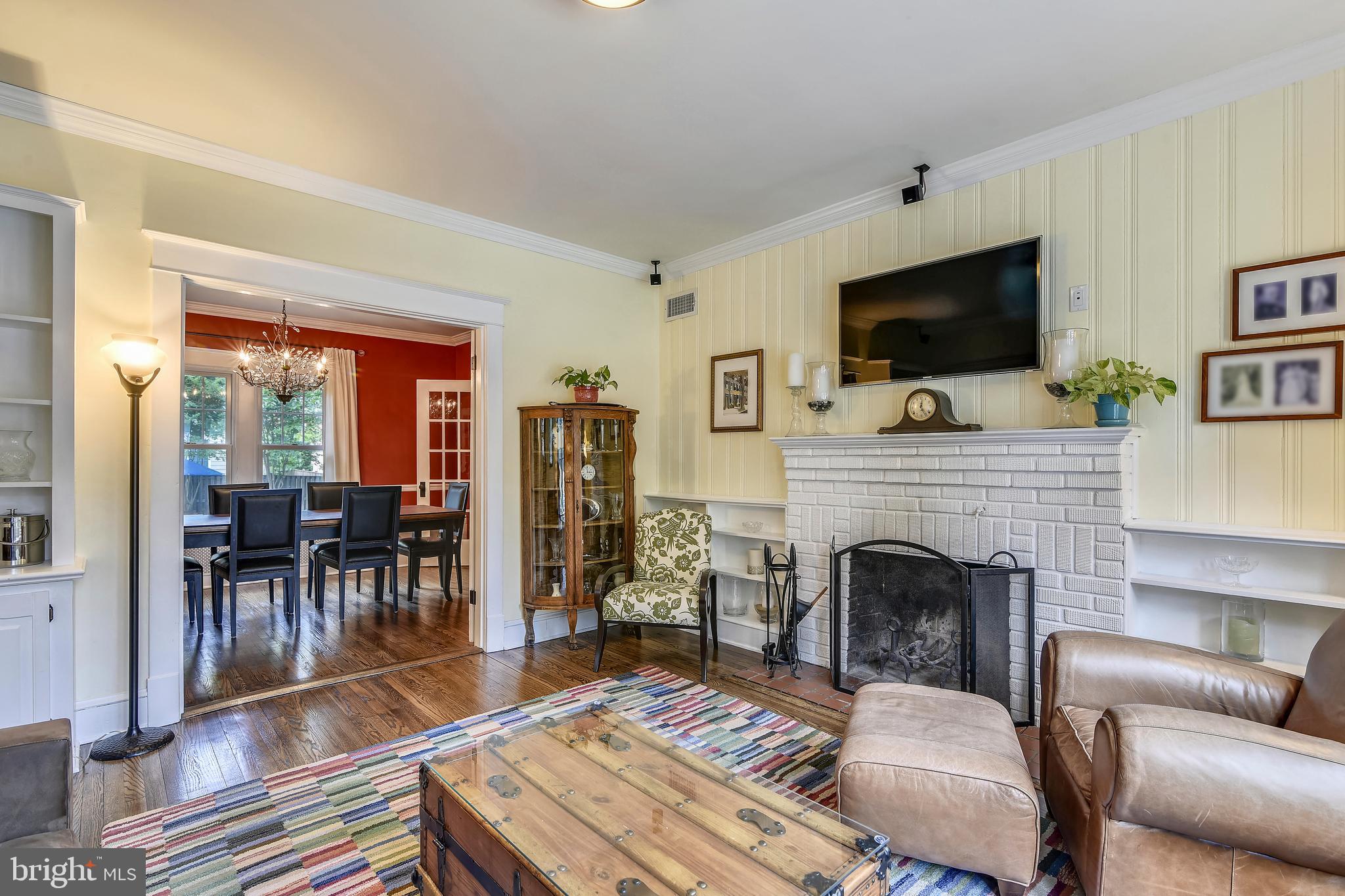 209 West Myrtle Street Alexandria, VA 22301 - Photo 19 of 57 Built in Bose surround sound