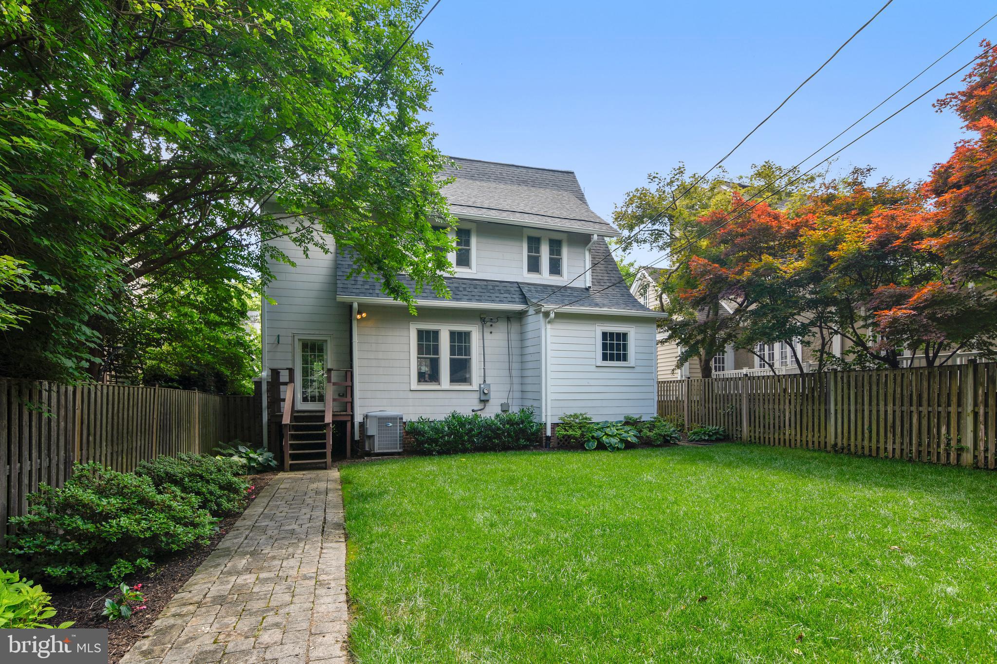209 West Myrtle Street Alexandria, VA 22301 - Photo 46 of 57 Lush backyard with in-ground sprinkler system