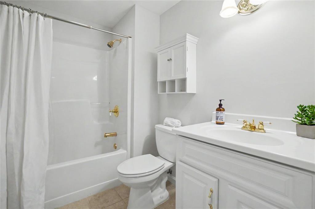 140 Waterstone Point Acworth, GA 30101 - Photo 49 of 61 Gallery Image 49
