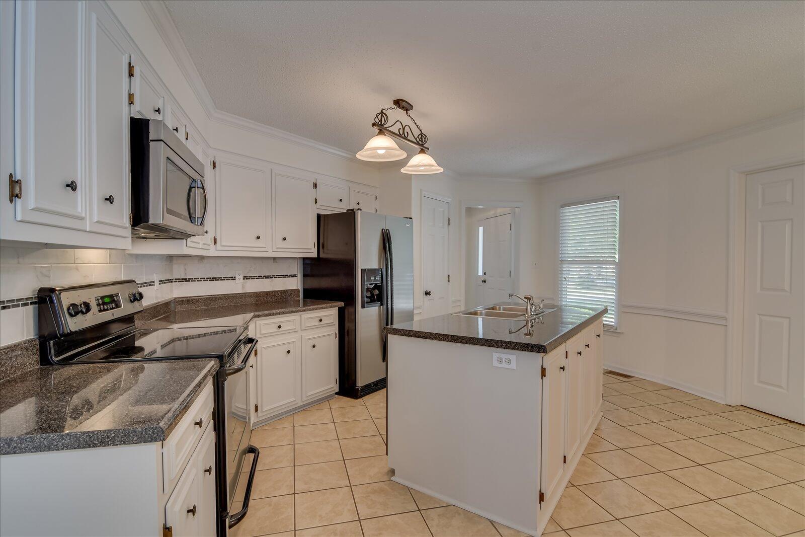 4724 Brookgreen Road Martinez, GA 30907 - Photo 12 of 33 15-115