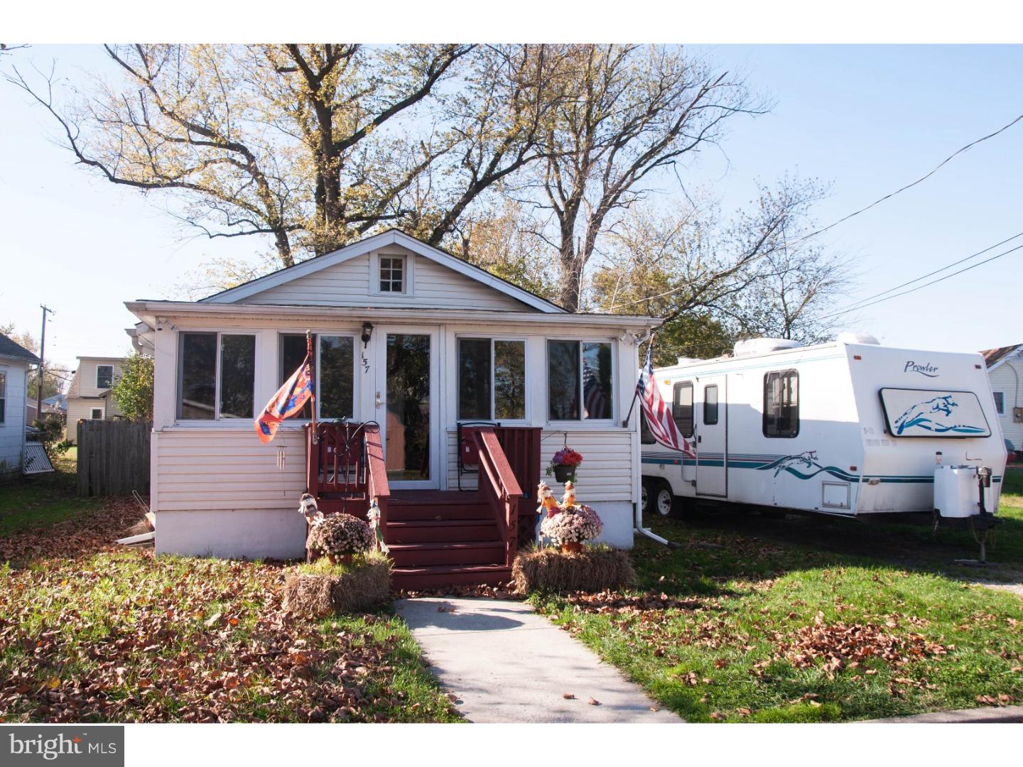 157 Georgia Road Pennsville, NJ 08070 - Photo 2 of 14