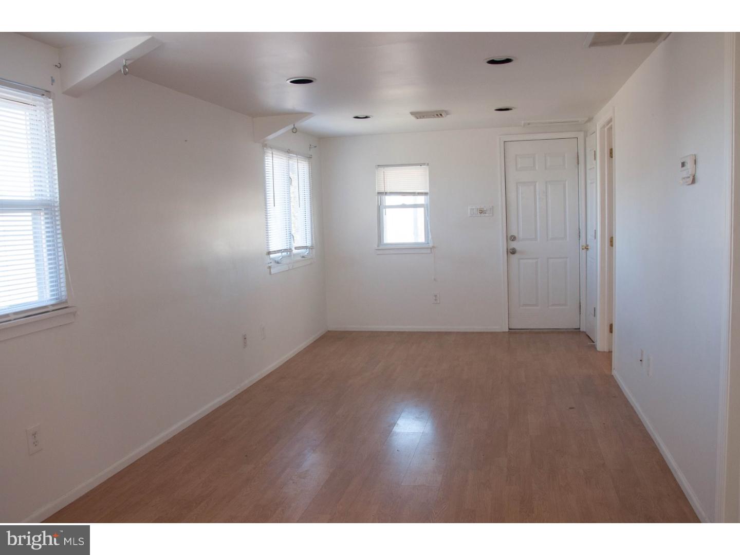 157 Georgia Road Pennsville, NJ 08070 - Photo 4 of 14