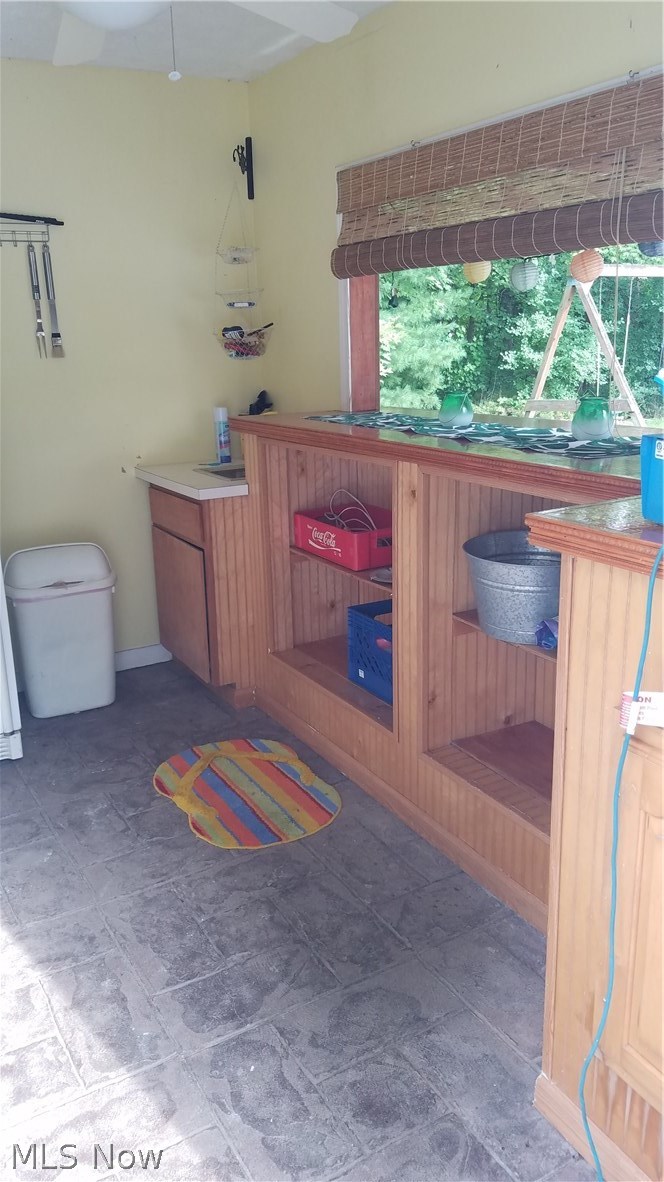 215 Annis Road Amherst, OH 44001 - Photo 27 of 33 Gallery Image 27