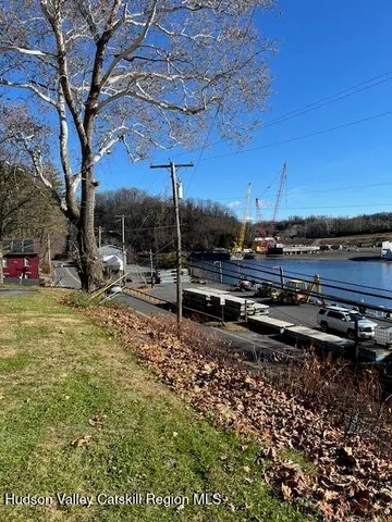 $3,000 | 19 Purvis Street, Kingston, NY 12401