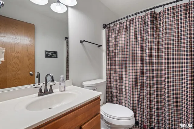 $320,999 | 973 17th Avenue, Silvis, IL 61282