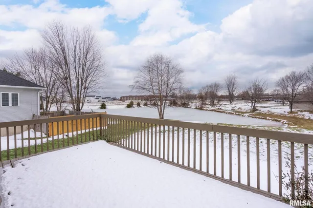 $320,999 | 973 17th Avenue, Silvis, IL 61282