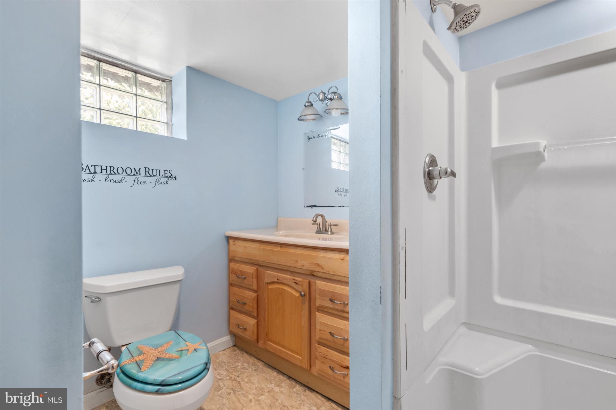 408 Magnolia Road Glen Burnie, MD 21061 - Photo 28 of 36