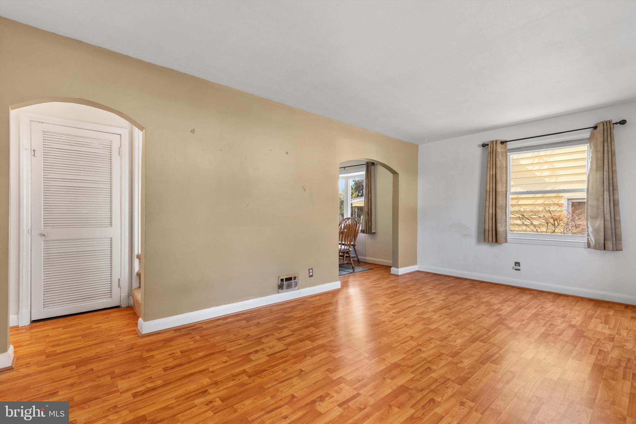 408 Magnolia Road Glen Burnie, MD 21061 - Photo 5 of 36