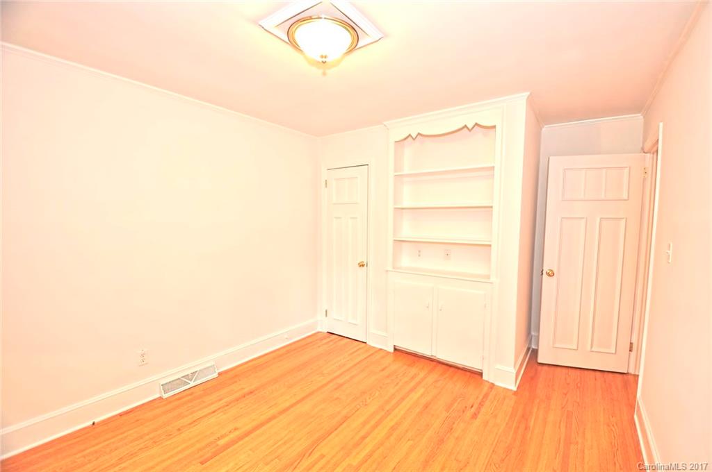 4101 Sharon View Road Charlotte, NC 28226 - Photo 4 of 24