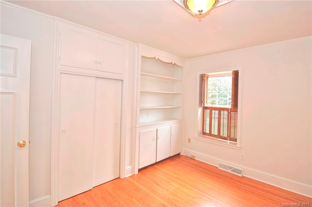 4101 Sharon View Road Charlotte, NC 28226 - Photo 5 of 24