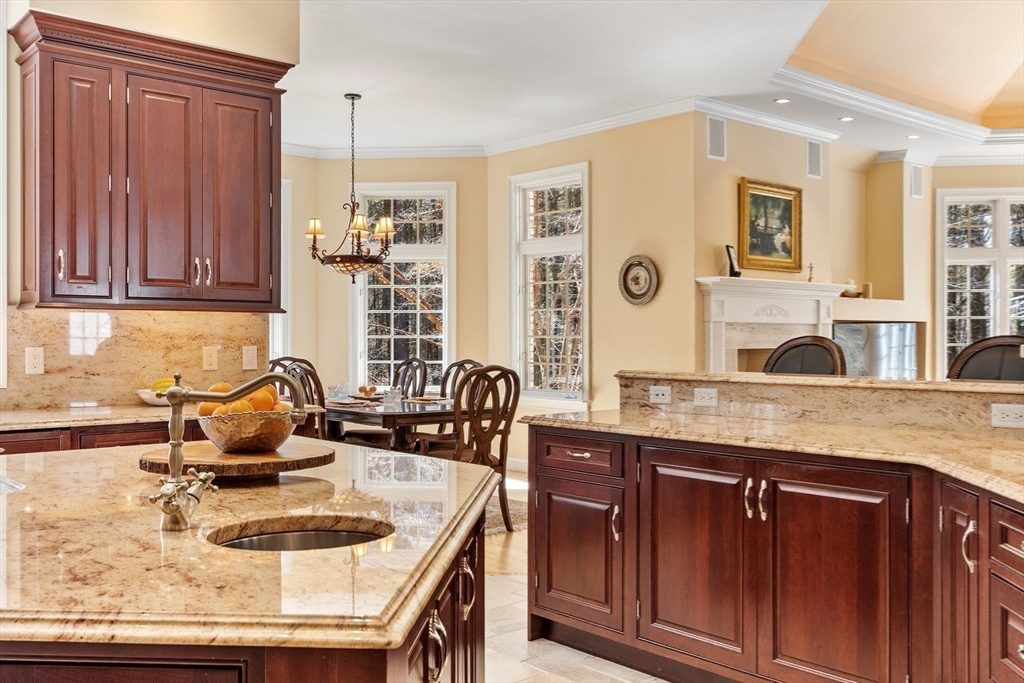 215 Monument Farm Road Concord, MA 01742 - Photo 14 of 42