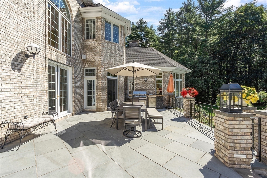 215 Monument Farm Road Concord, MA 01742 - Photo 20 of 42