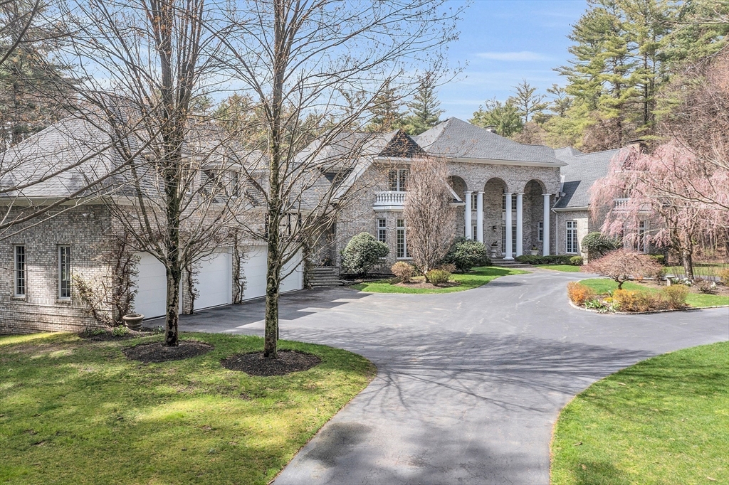 215 Monument Farm Road Concord, MA 01742 - Photo 2 of 42