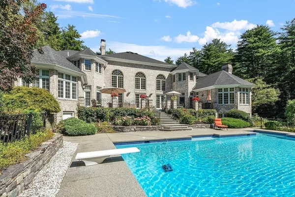 $5,290,000 | 215 Monument Farm Road, Concord, MA 01742