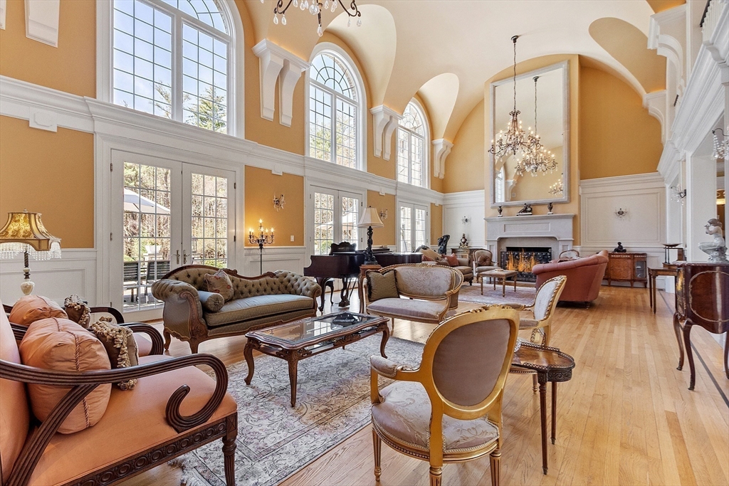 215 Monument Farm Road Concord, MA 01742 - Photo 8 of 42
