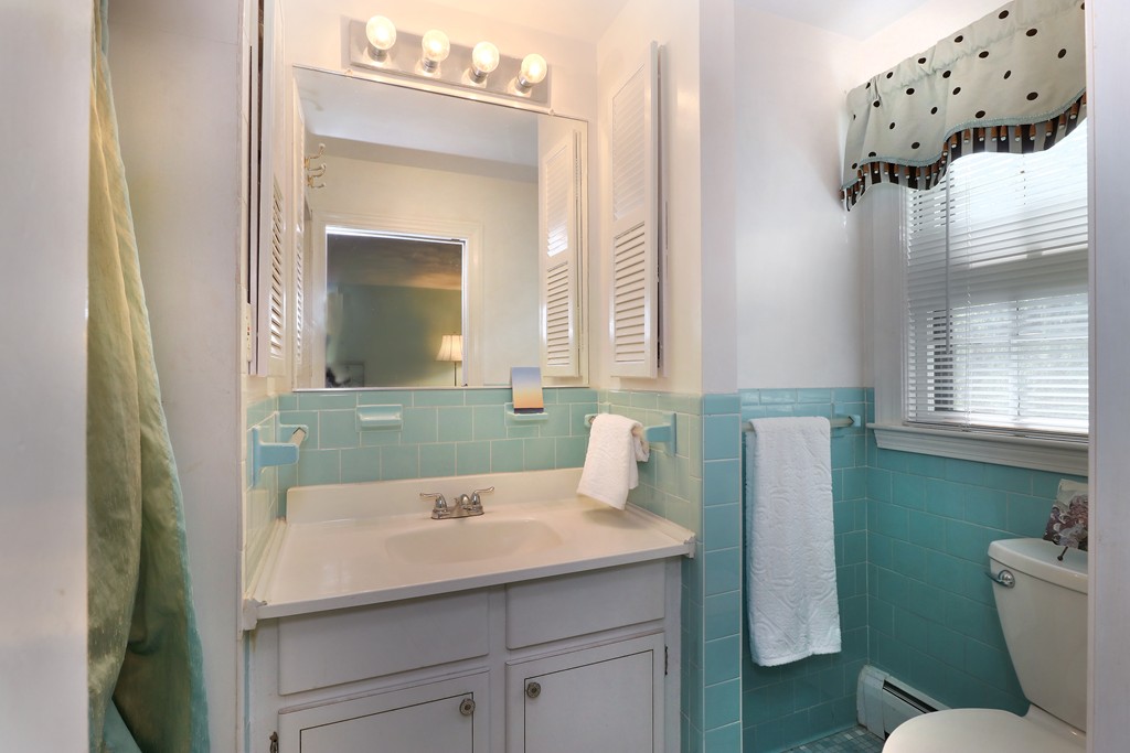 480 Dover Road Westwood, MA 02090 - Photo 11 of 27 Gallery Image 11