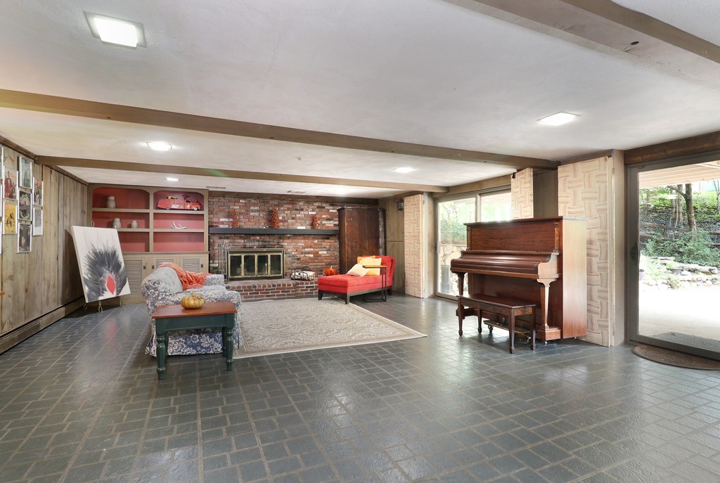 480 Dover Road Westwood, MA 02090 - Photo 20 of 27 Gallery Image 20