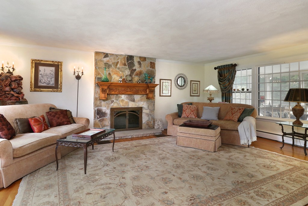 480 Dover Road Westwood, MA 02090 - Photo 2 of 27 Gallery Image 2