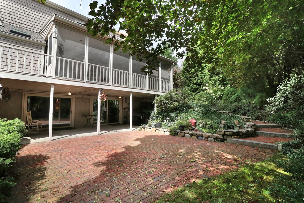 480 Dover Road Westwood, MA 02090 - Photo 24 of 27 Gallery Image 24
