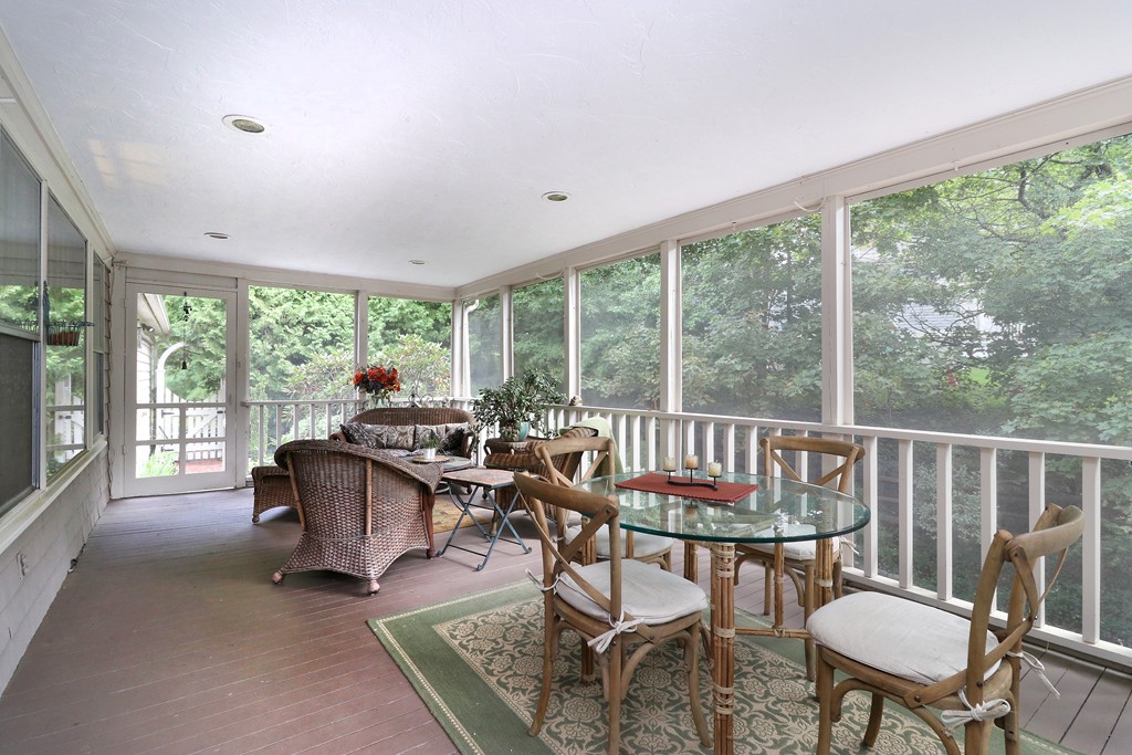 480 Dover Road Westwood, MA 02090 - Photo 5 of 27 Gallery Image 5