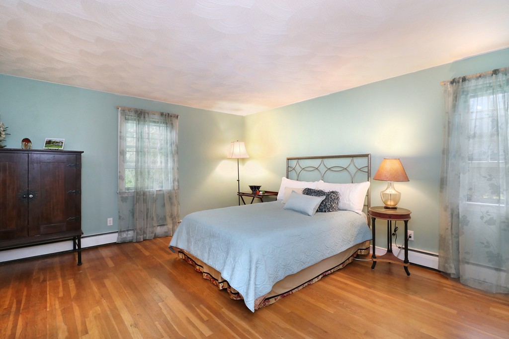 480 Dover Road Westwood, MA 02090 - Photo 10 of 27 Gallery Image 10