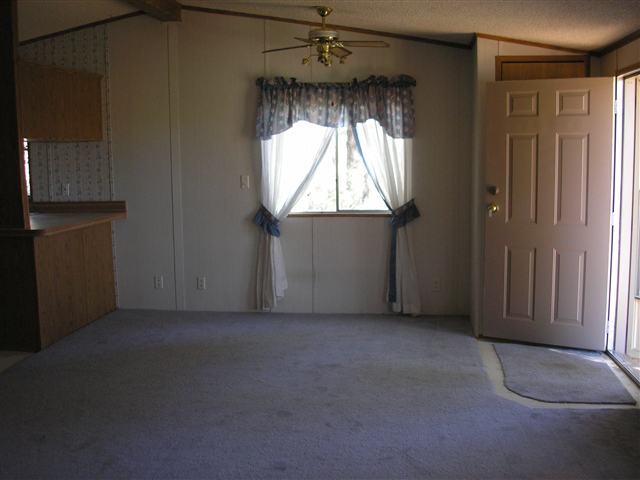 2182 Garnet Road Overgaard, AZ 85933 - Photo 3 of 5