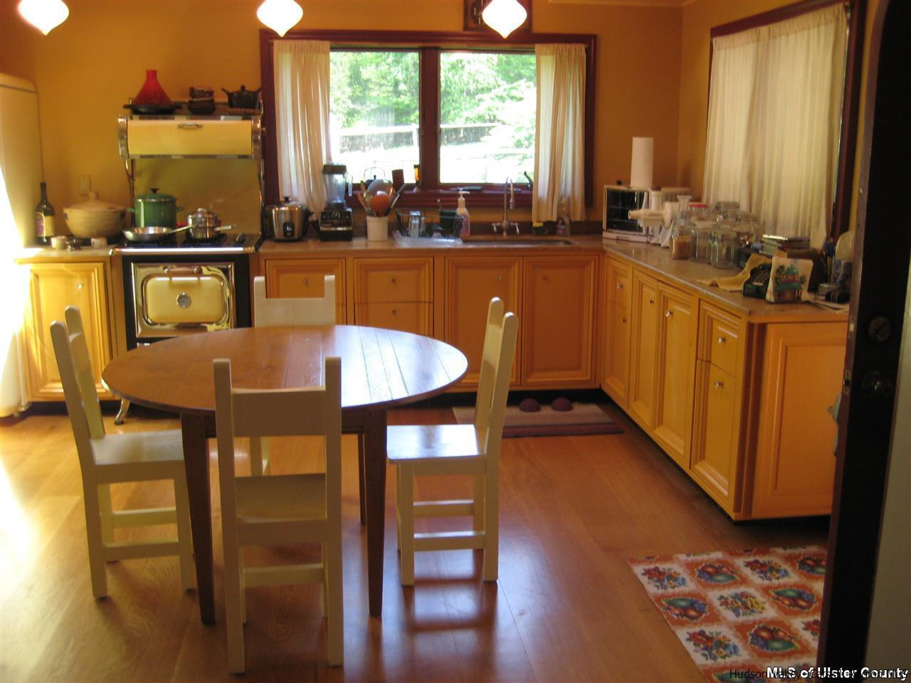 17 Cross Patch Road Woodstock, NY 12495 - Photo 7 of 35 a view of a dining room with furniture and window