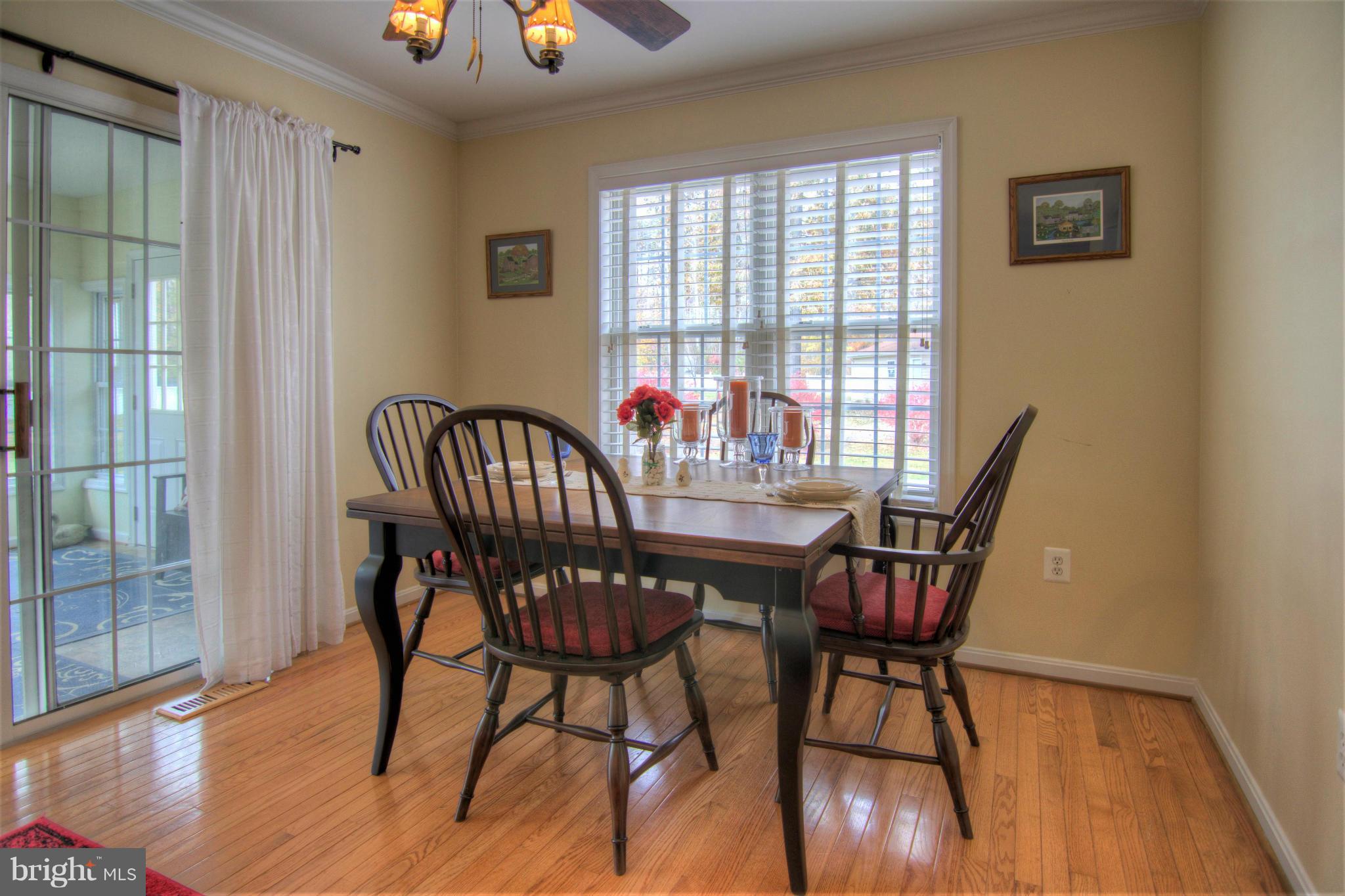 12440 Tower Hill Road Midland, VA 22728 - Photo 7 of 30 Dining Room