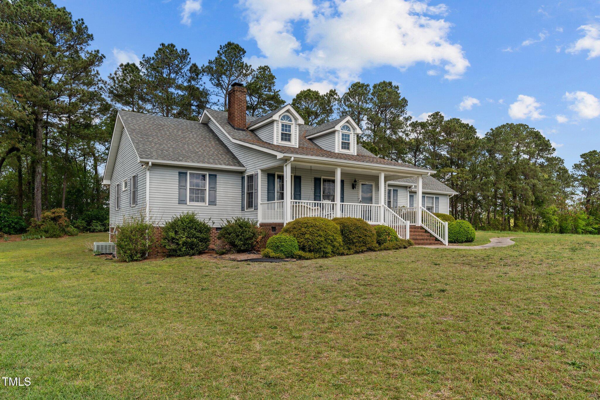 664 Marler Road Benson, NC 27504 - Photo 2 of 47 3-web-or-mls-DSC06738