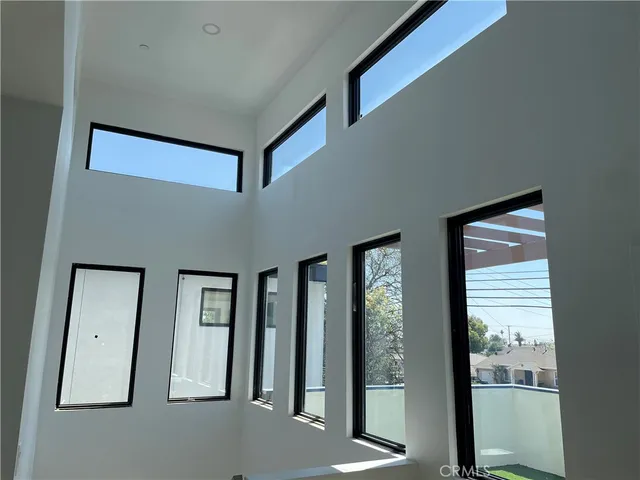 $1,200,000 | 8019 Alder Avenue, Fontana, CA 92336