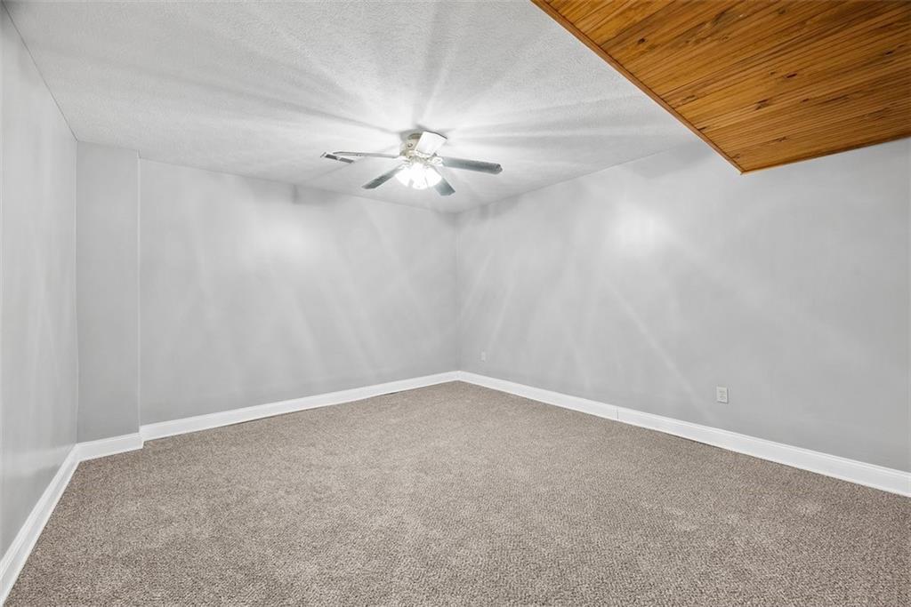 1219 Prospect Road Prospect, PA 16052 - Photo 25 of 44 Lower level separate 22x13 room - flex space