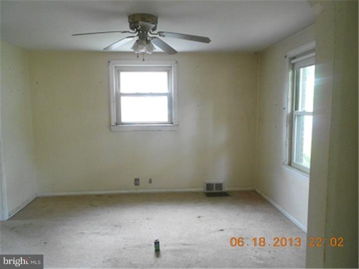 717 Darby Road Ridley Park, PA 19078 - Photo 5 of 11 Dining Room