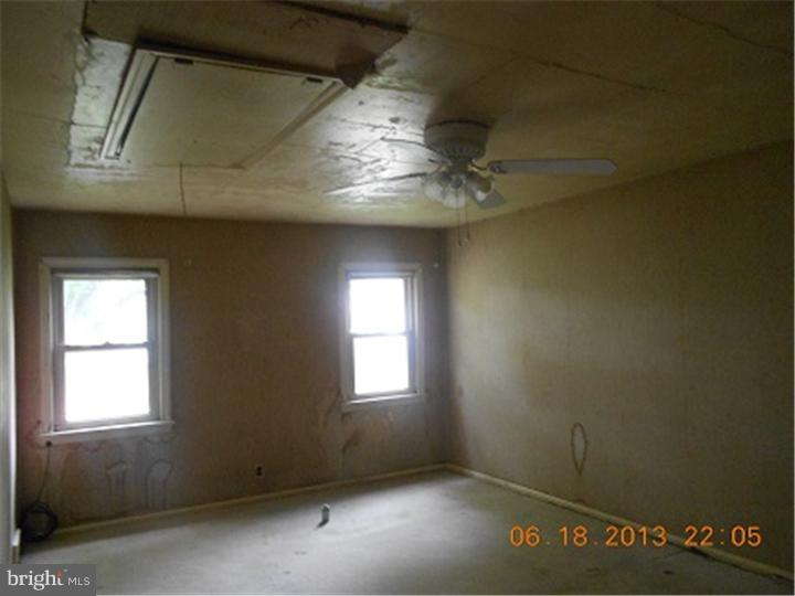 717 Darby Road Ridley Park, PA 19078 - Photo 7 of 11 Bedroom - Main