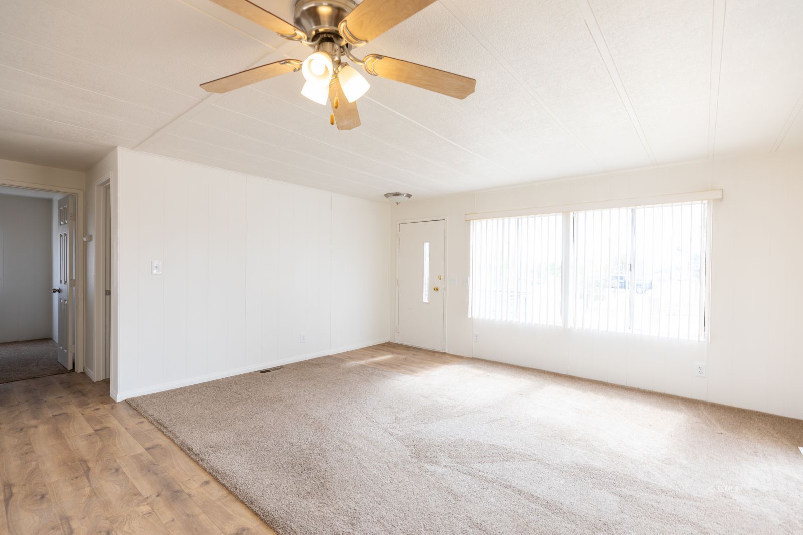 1445 North Everett Street Ridgecrest, CA 93555 - Photo 5 of 21 Gallery Image 5