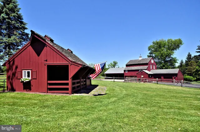 $3,295,000 | 220 Stoopville Road, Newtown, PA 18940