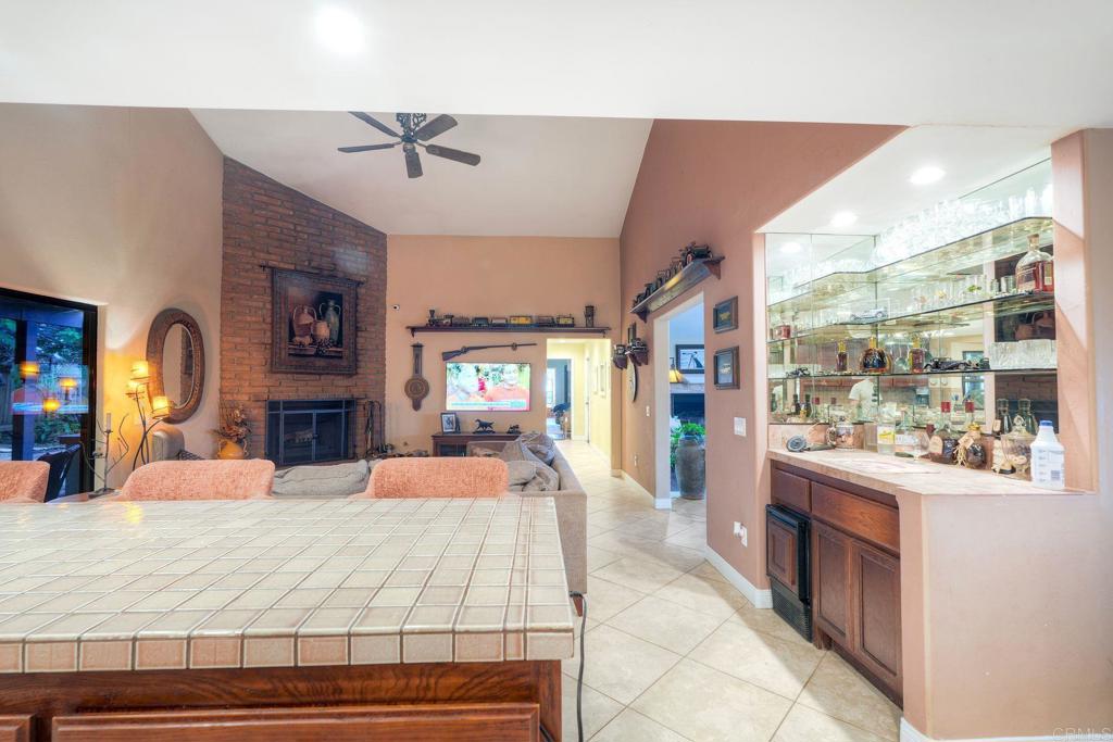 1817 Queens Way Vista, CA 92084 - Photo 23 of 61