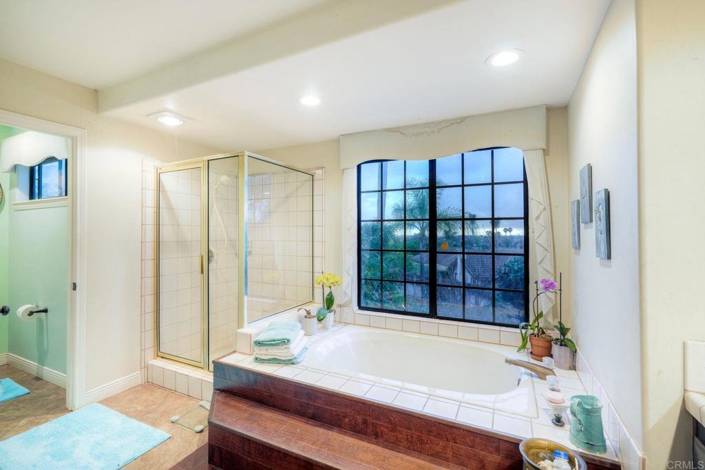 1817 Queens Way Vista, CA 92084 - Photo 29 of 61