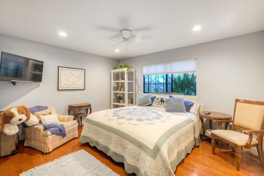 1817 Queens Way Vista, CA 92084 - Photo 30 of 61