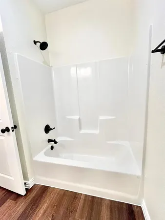 $1,735 | 327-329 East Nelson Street, Unit 329, Denison, TX 75021