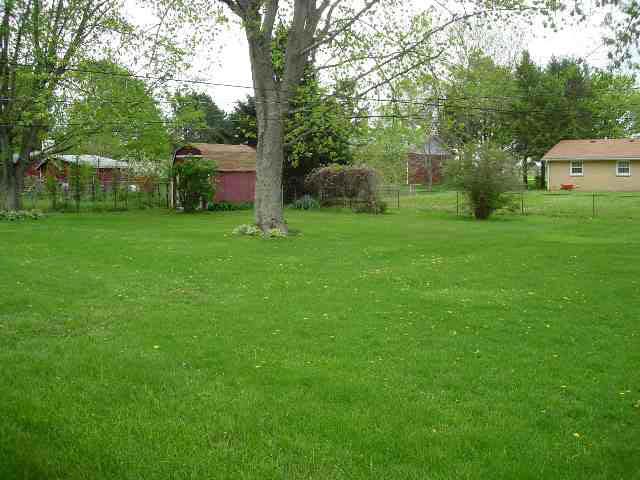 1017 East Cooper Road Muncie, IN 47303 - Photo 9 of 9 Gallery Image 9