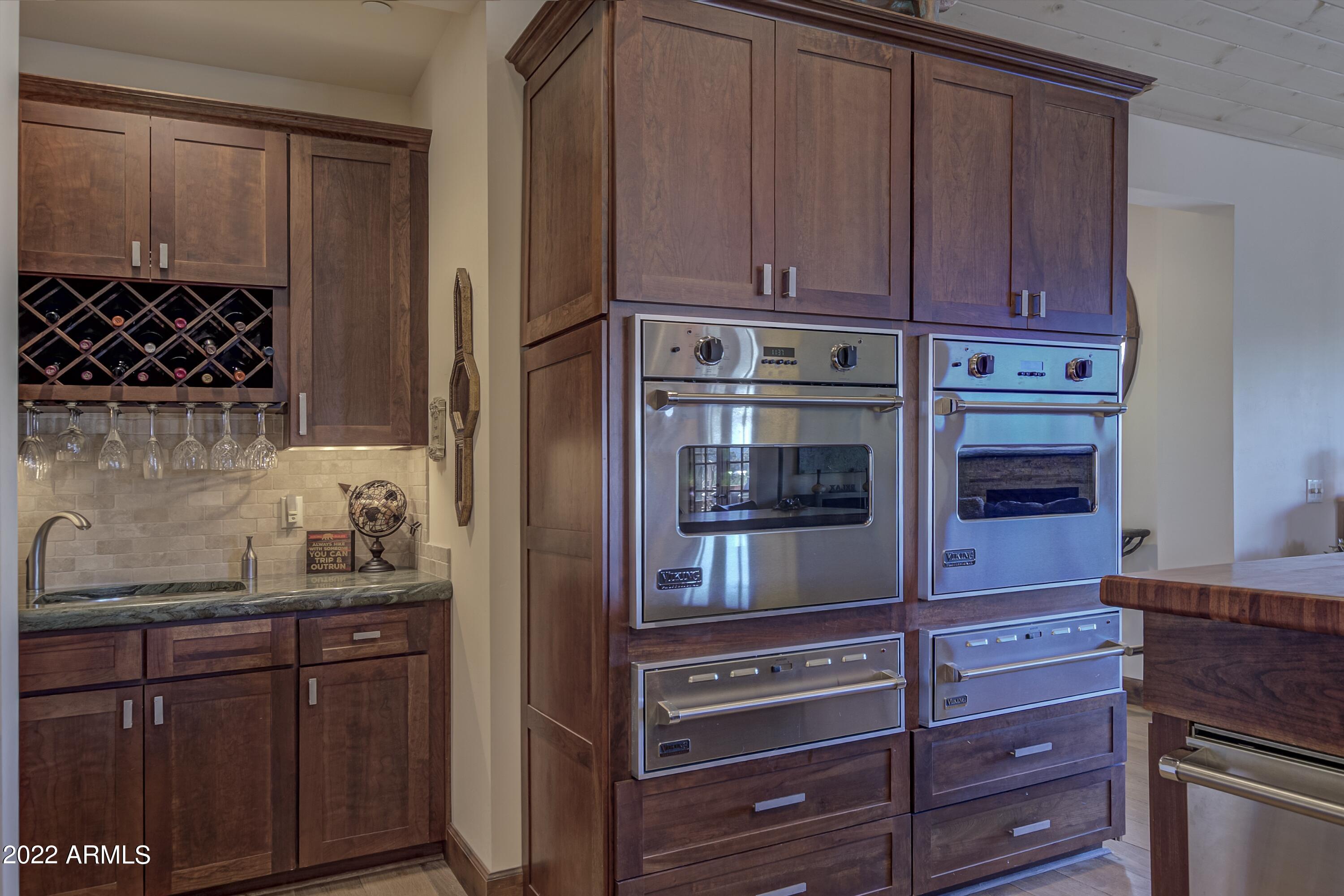 2800 East Rim Club Drive Payson, AZ 85541 - Photo 20 of 101 Wine Bar/Double Ovens & Warming Drawers