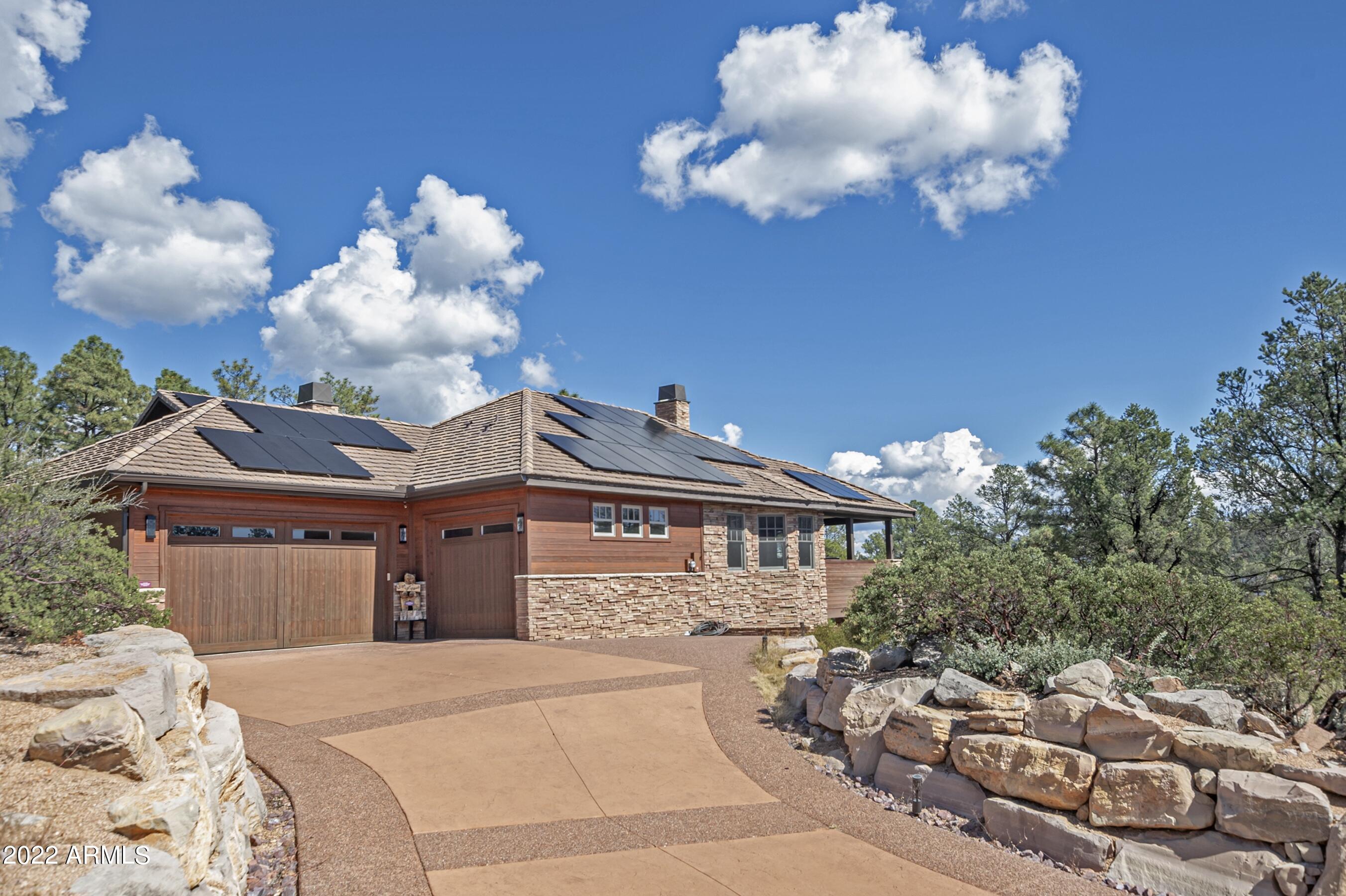 2800 East Rim Club Drive Payson, AZ 85541 - Photo 3 of 101 Driveway/Three Car Garage